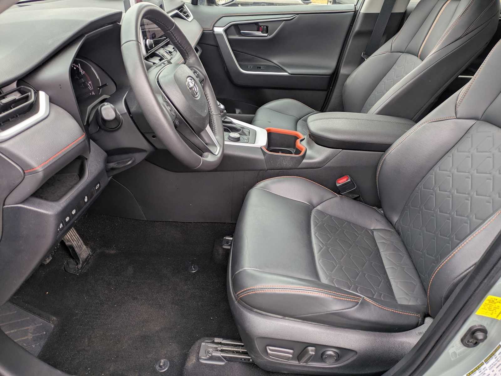 Thumbnail: 2023 Toyota RAV4 - 15