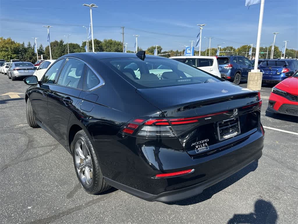2023 Honda Accord EX photo 3