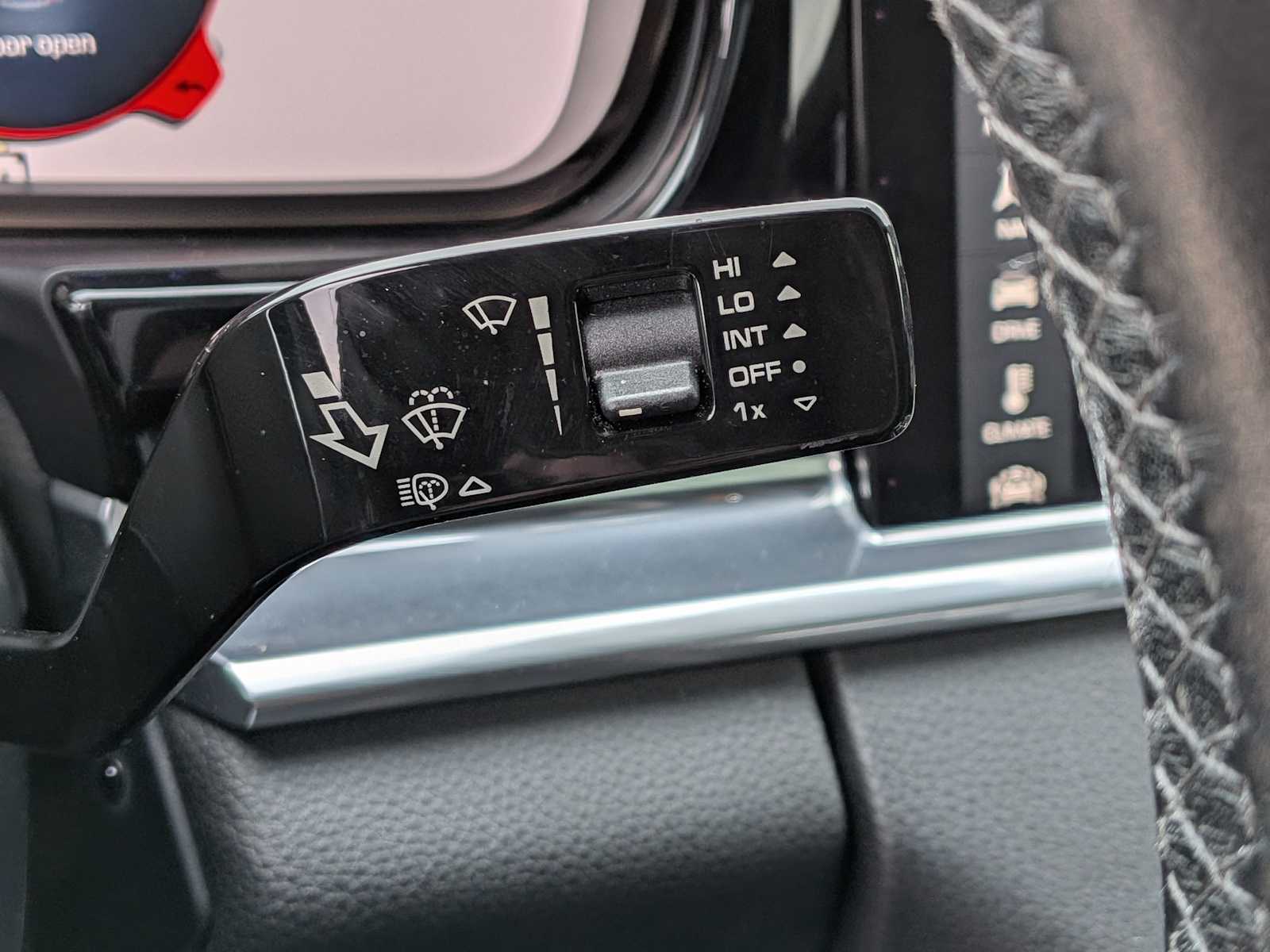 Thumbnail: 2017 Porsche Panamera - 26