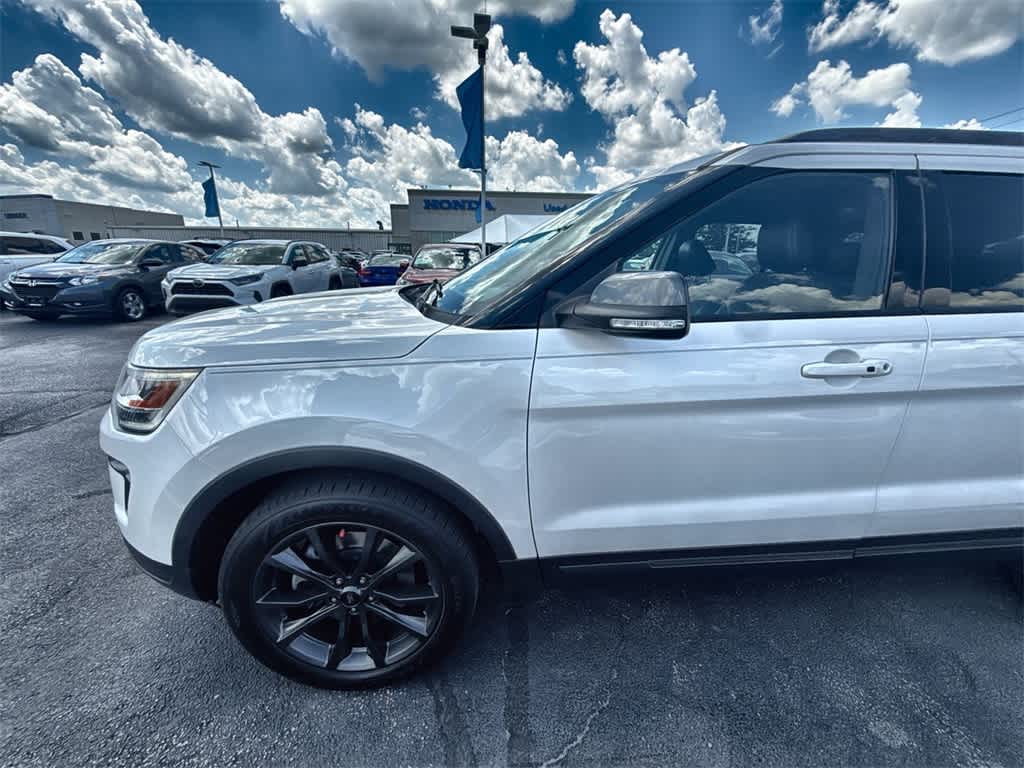 Thumbnail: 2018 Ford Explorer - 3