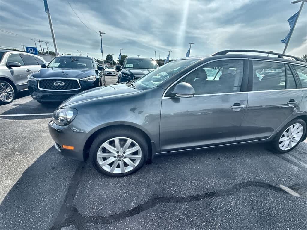 Thumbnail: 2012 Volkswagen Jetta - 3