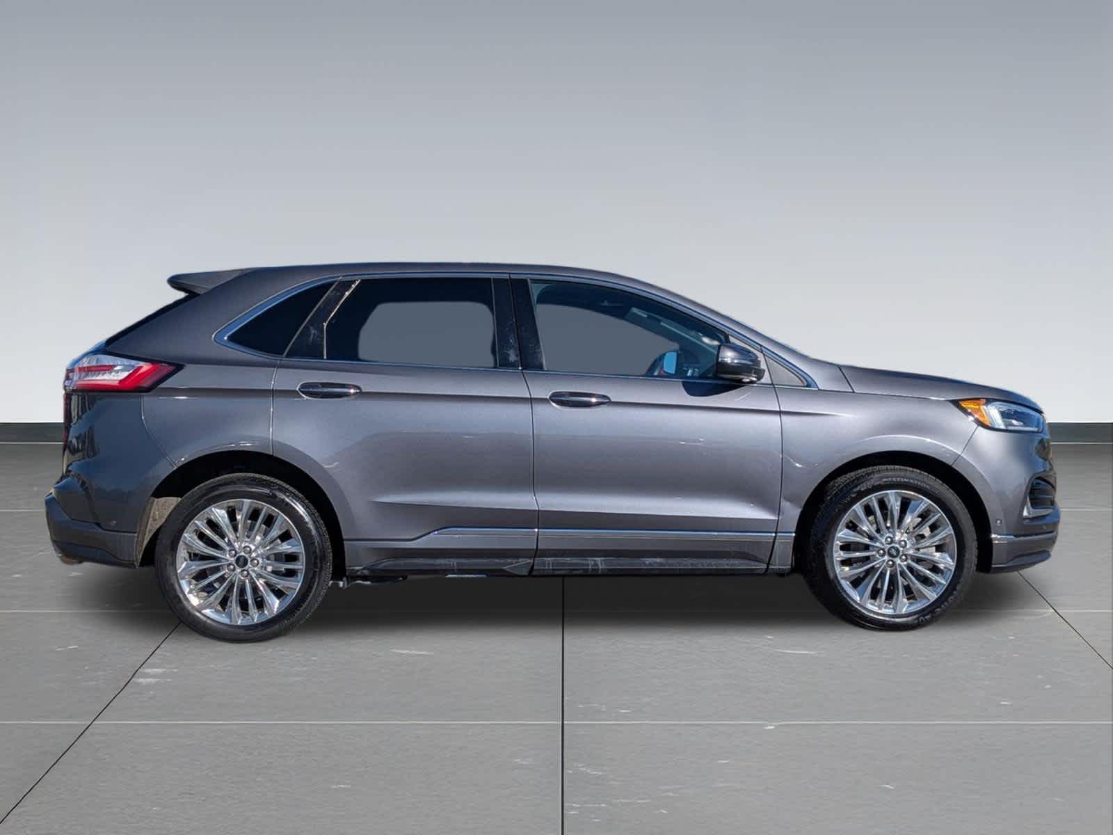 Thumbnail: 2021 Ford Edge - 6
