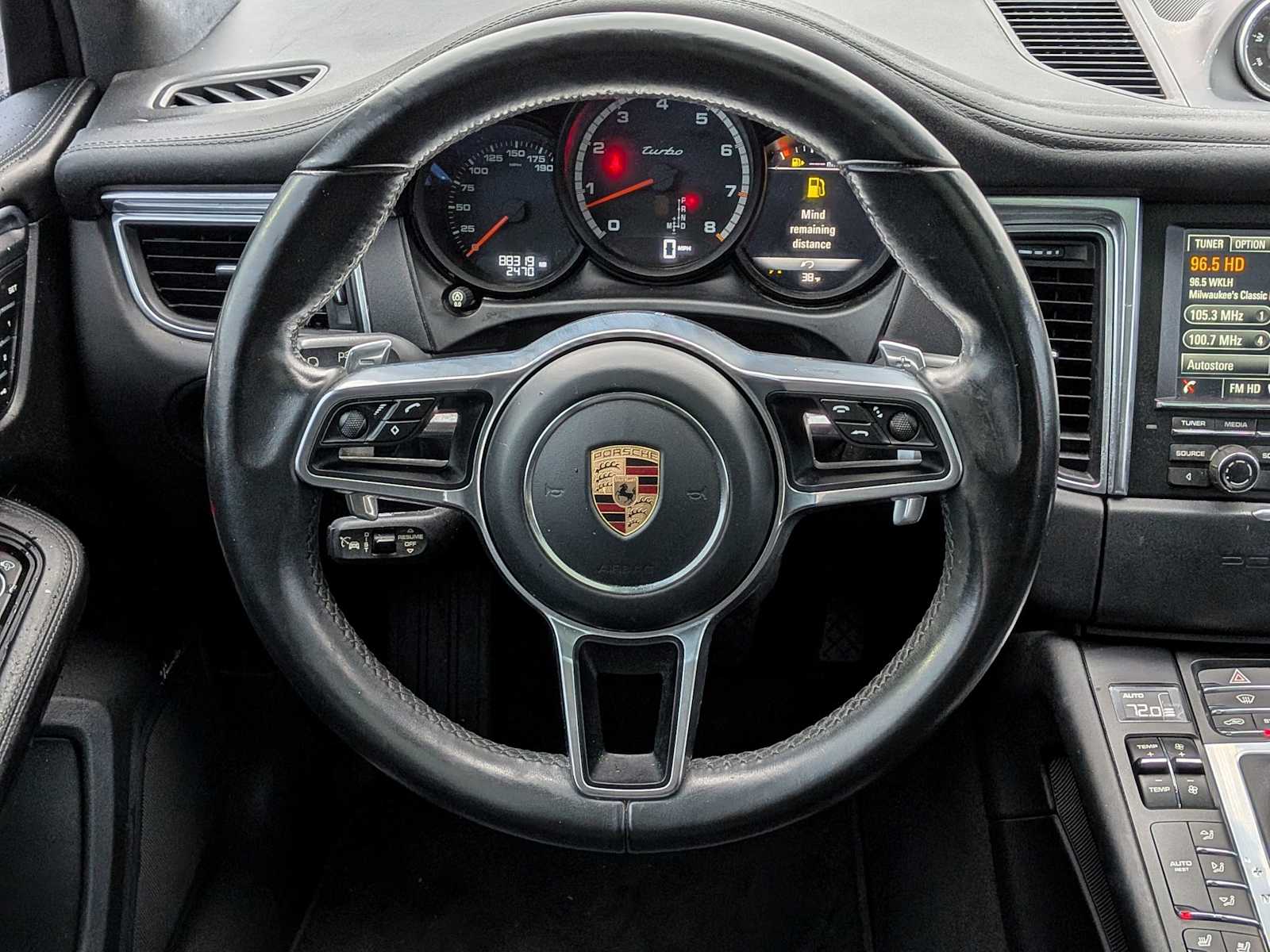 Thumbnail: 2016 Porsche Macan - 23