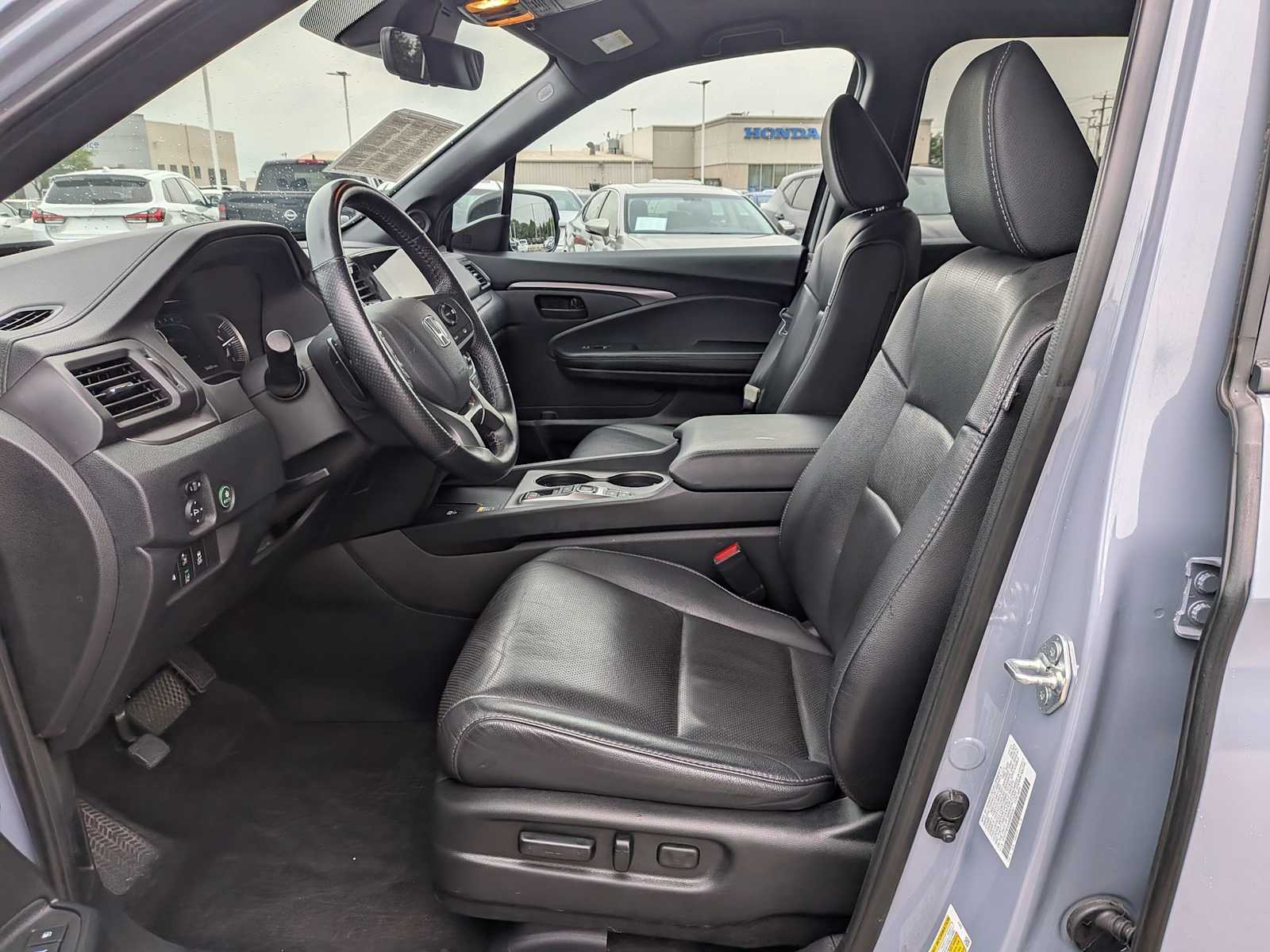 2024 Honda Passport EX-L - Photo 14