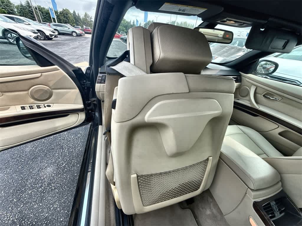 2012 BMW 3 Series 328i 18