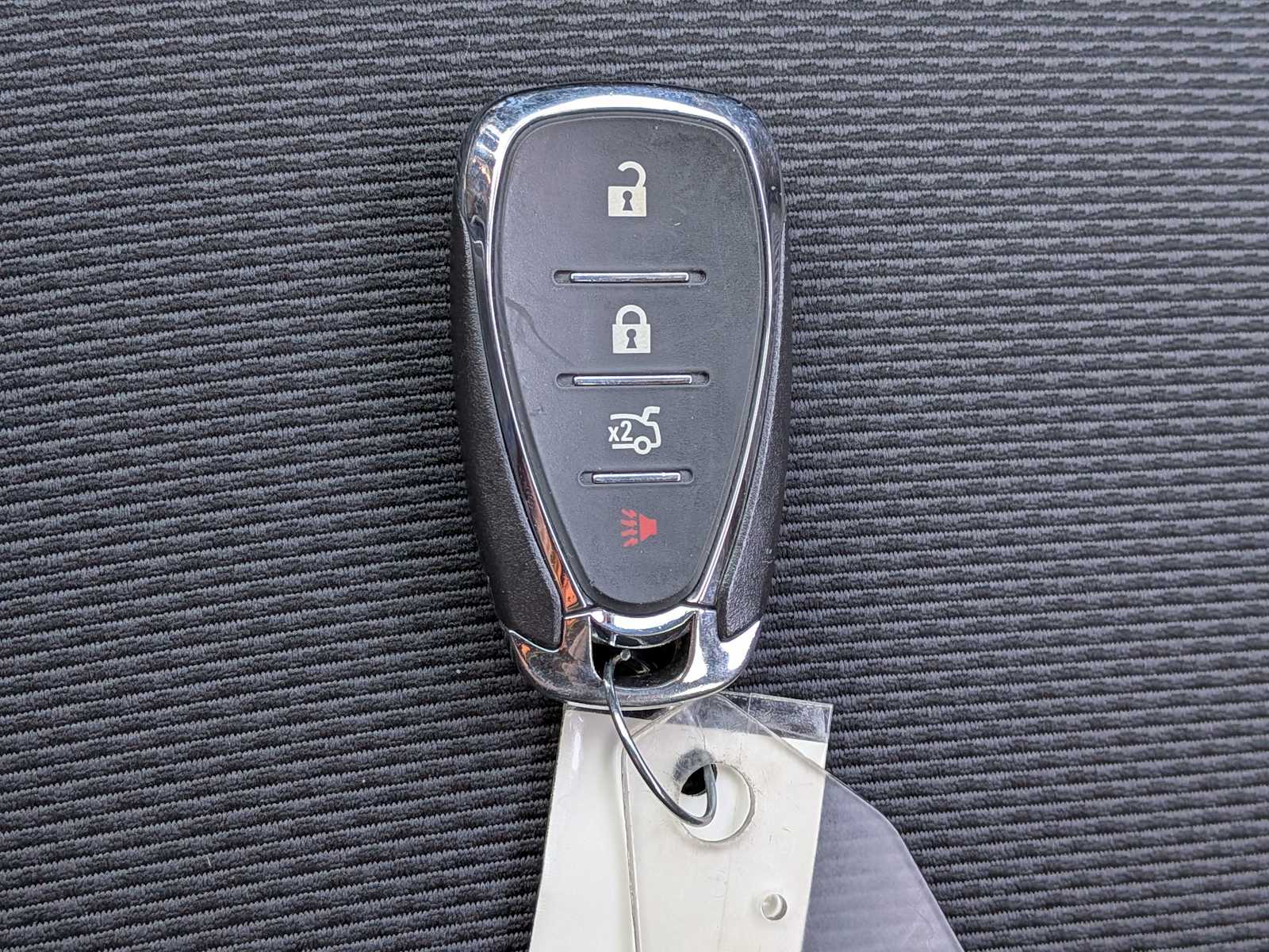 Thumbnail: 2017 Chevrolet Cruze - 33