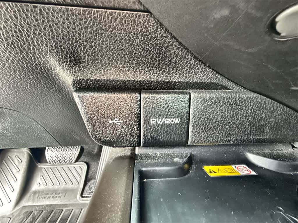 2022 Toyota Camry XLE 31