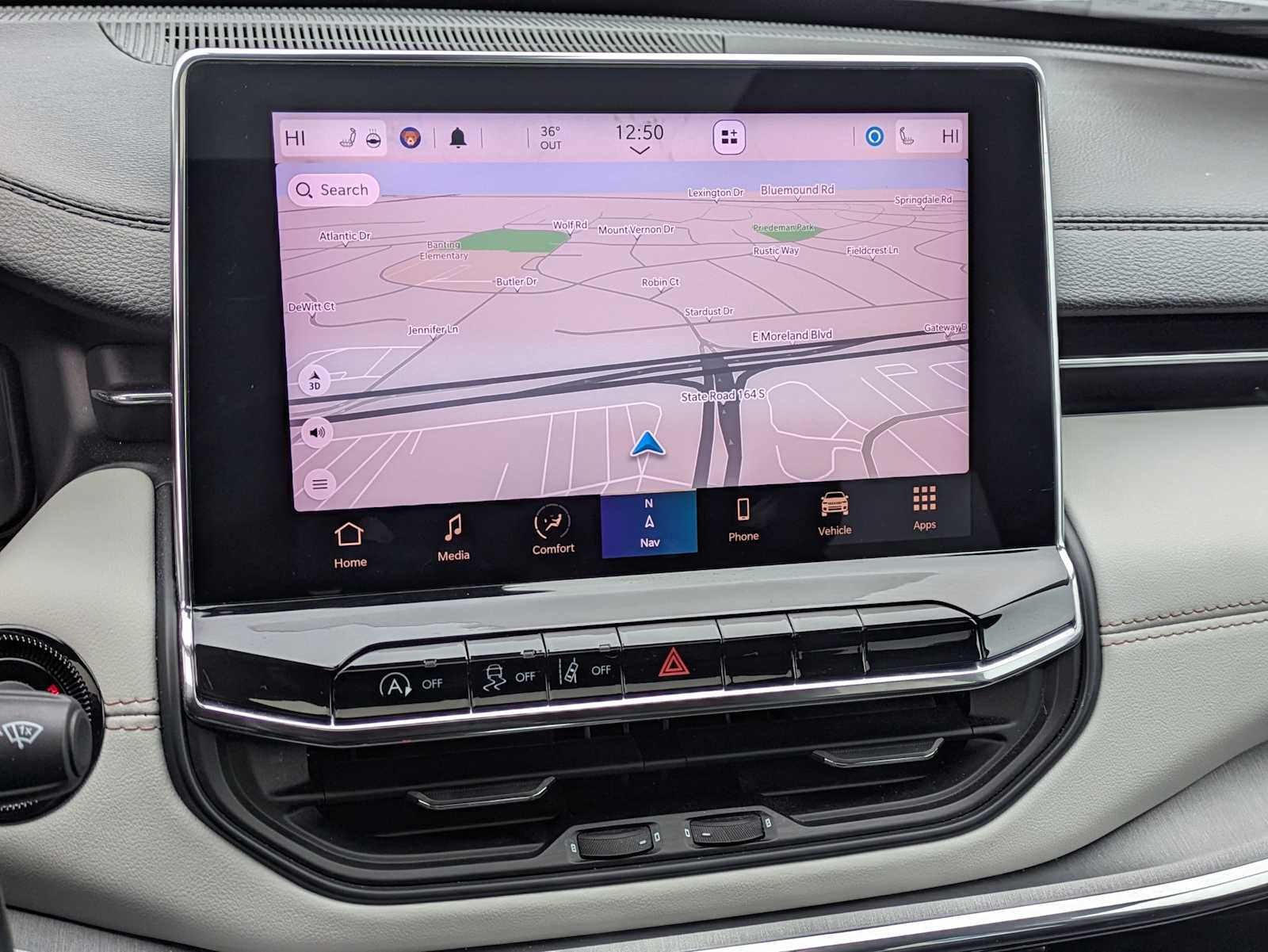 Thumbnail: 2022 Jeep Compass - 28