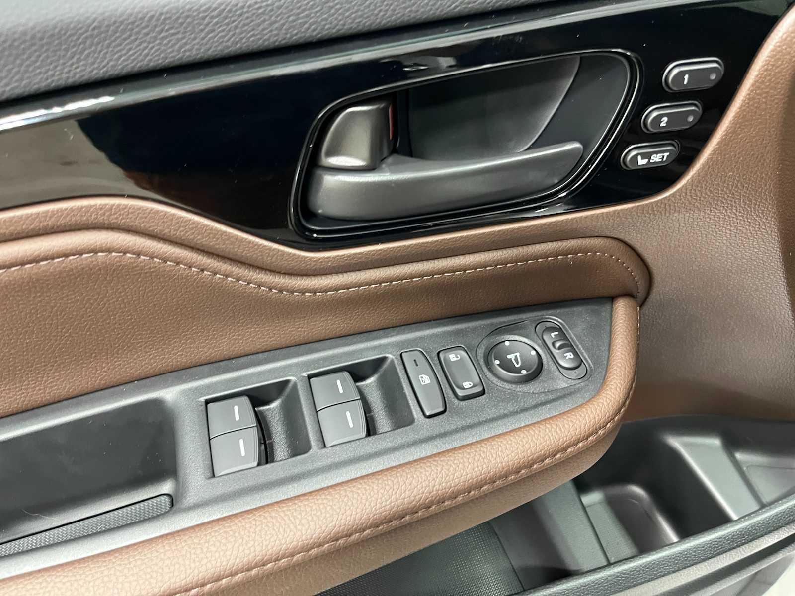 Thumbnail: 2026 Honda Odyssey - 13