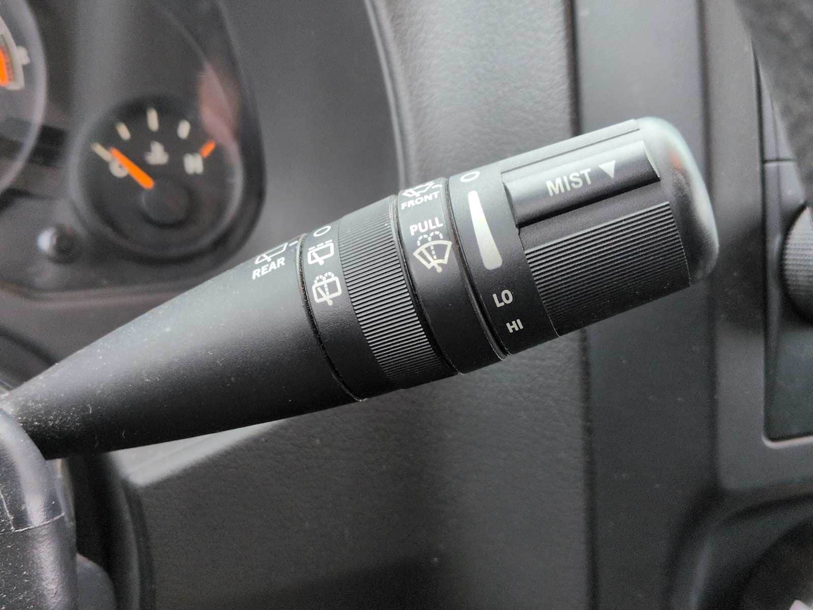 Thumbnail: 2015 Jeep Compass - 24