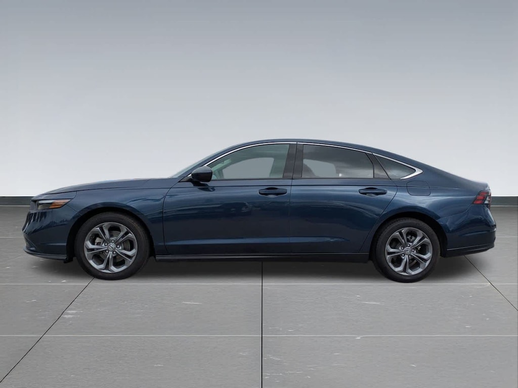 Used 2024 Honda Accord EX Sedan