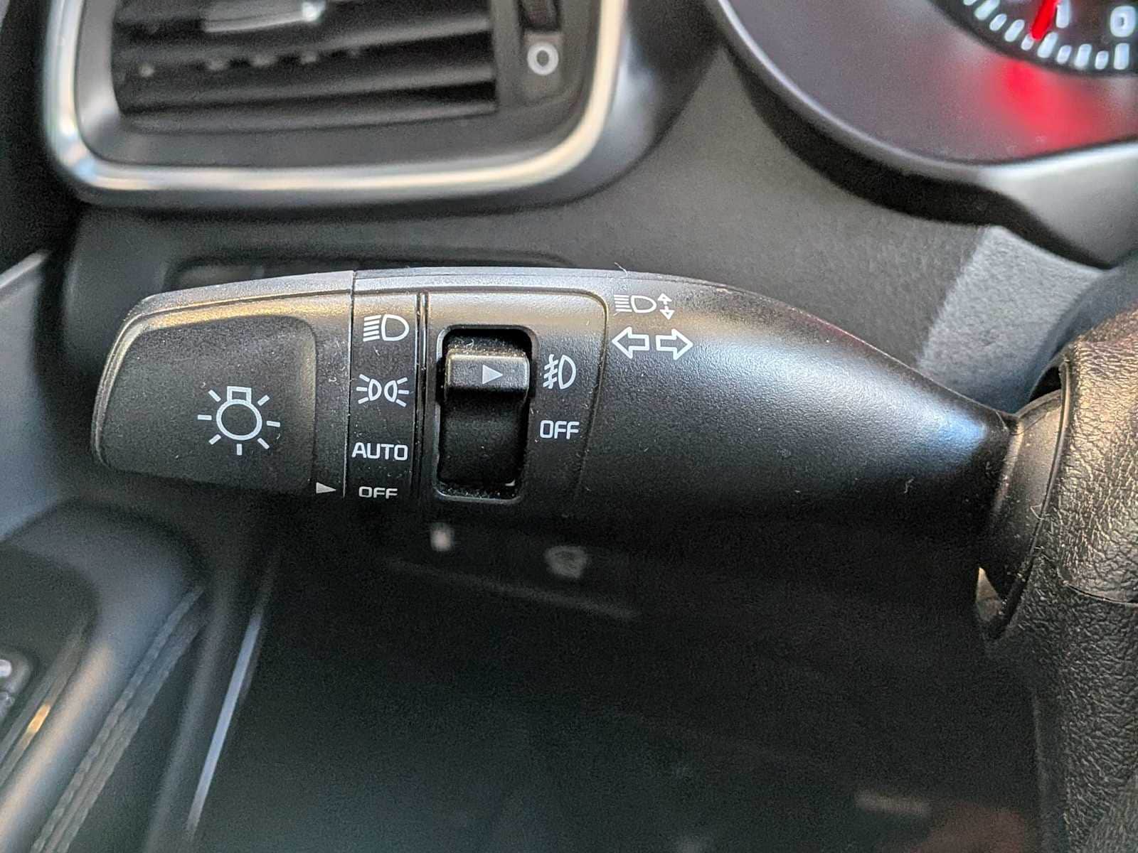 Thumbnail: 2018 Kia Sorento - 26