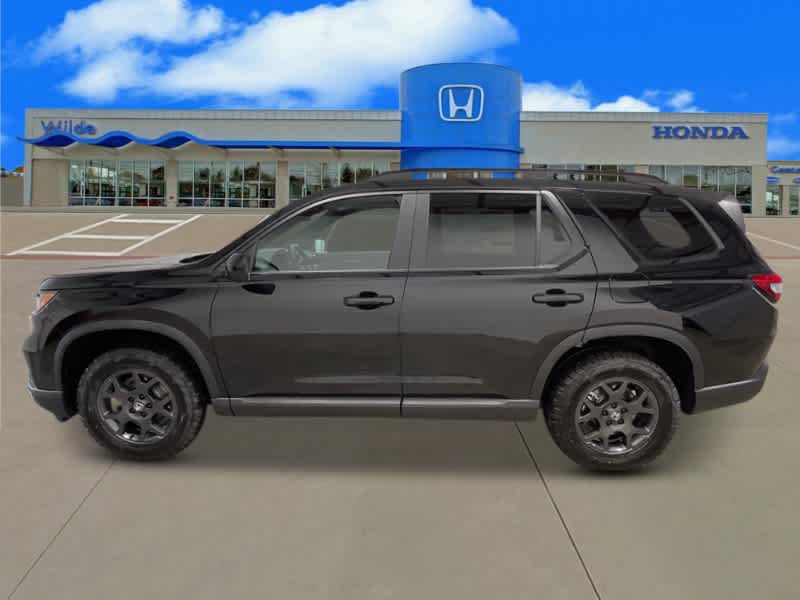 Thumbnail: 2025 Honda Pilot - 2