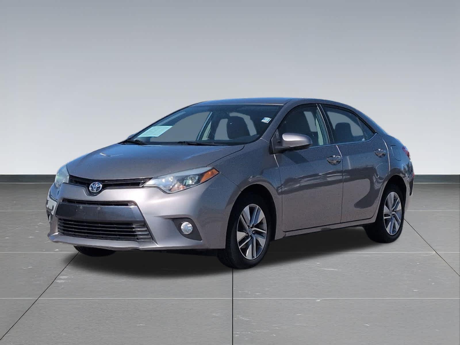 Thumbnail: 2015 Toyota Corolla - 10