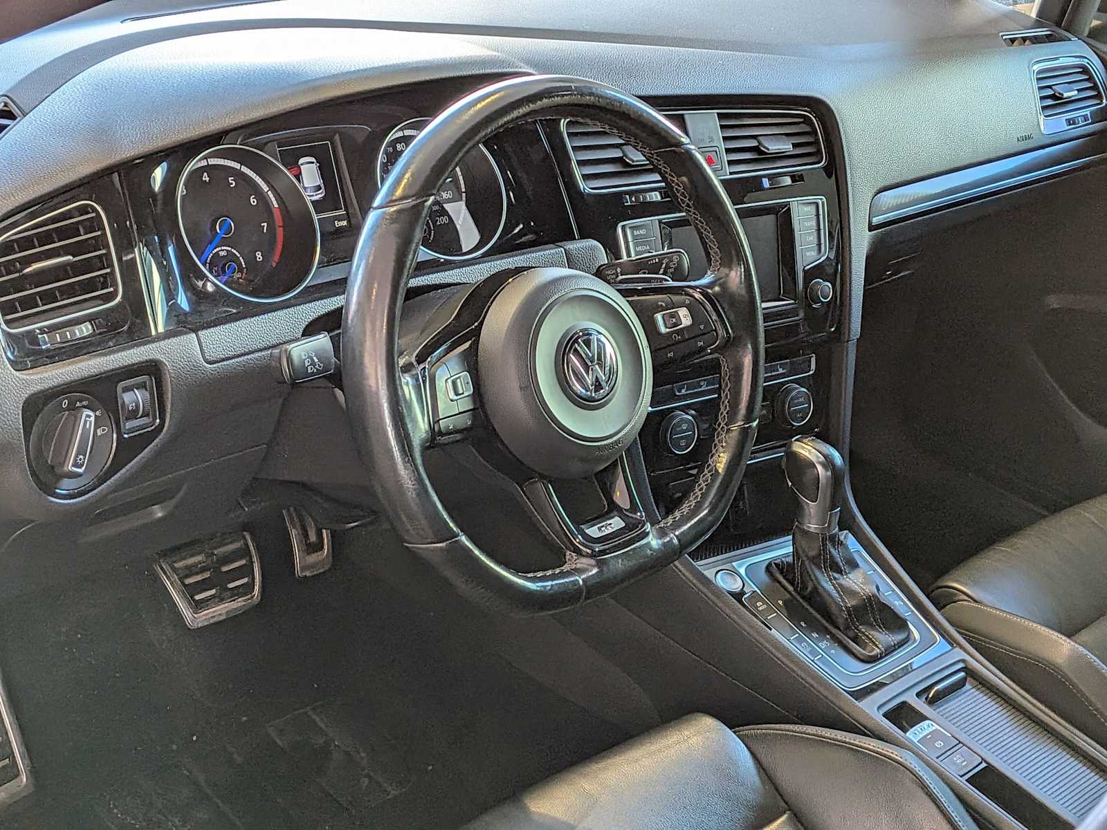 Thumbnail: 2015 Volkswagen Golf - 2