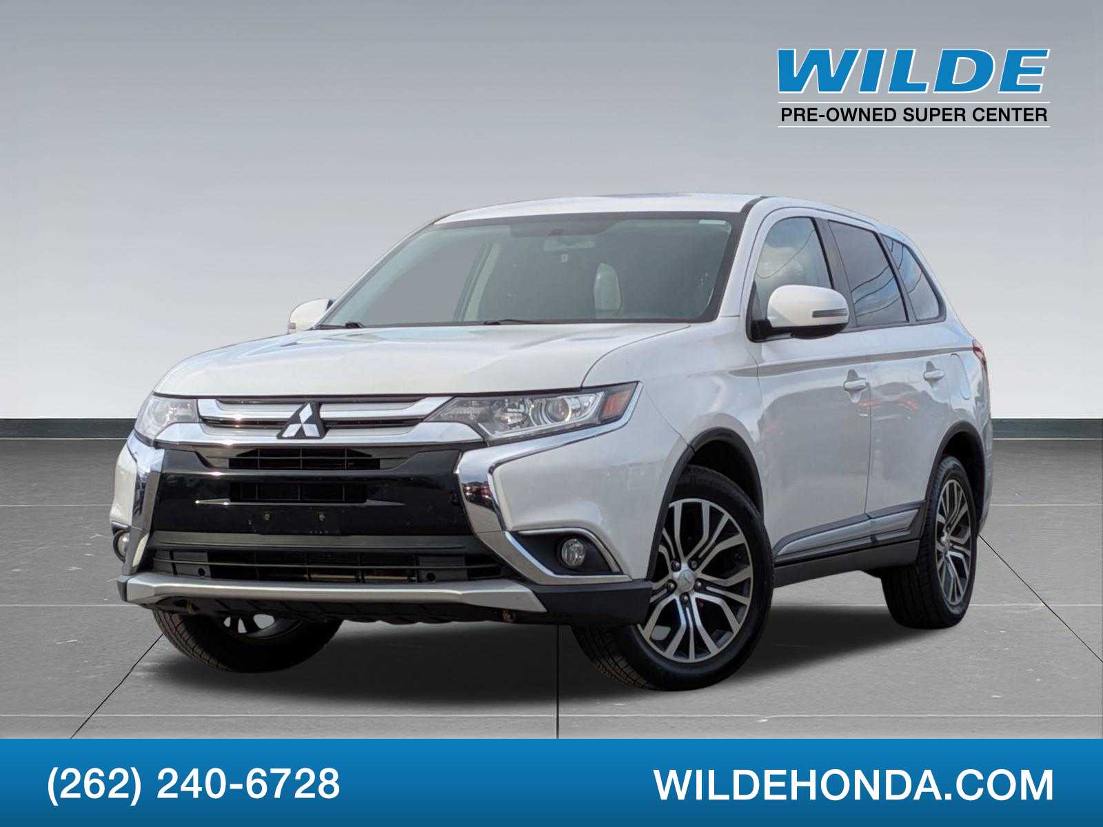 2016 Mitsubishi Outlander SE -
                  Waukesha, WI