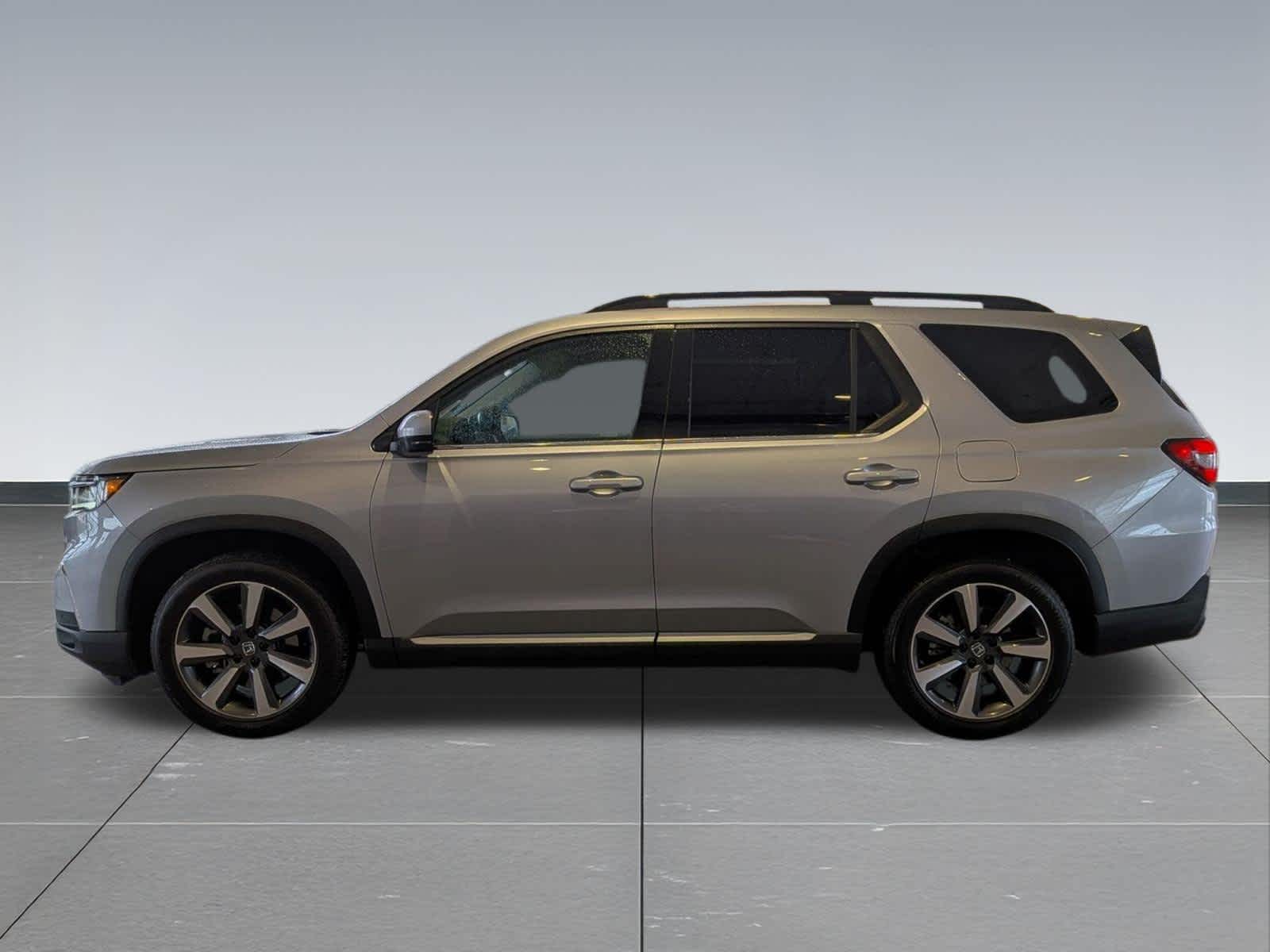 Thumbnail: 2024 Honda Pilot - 3