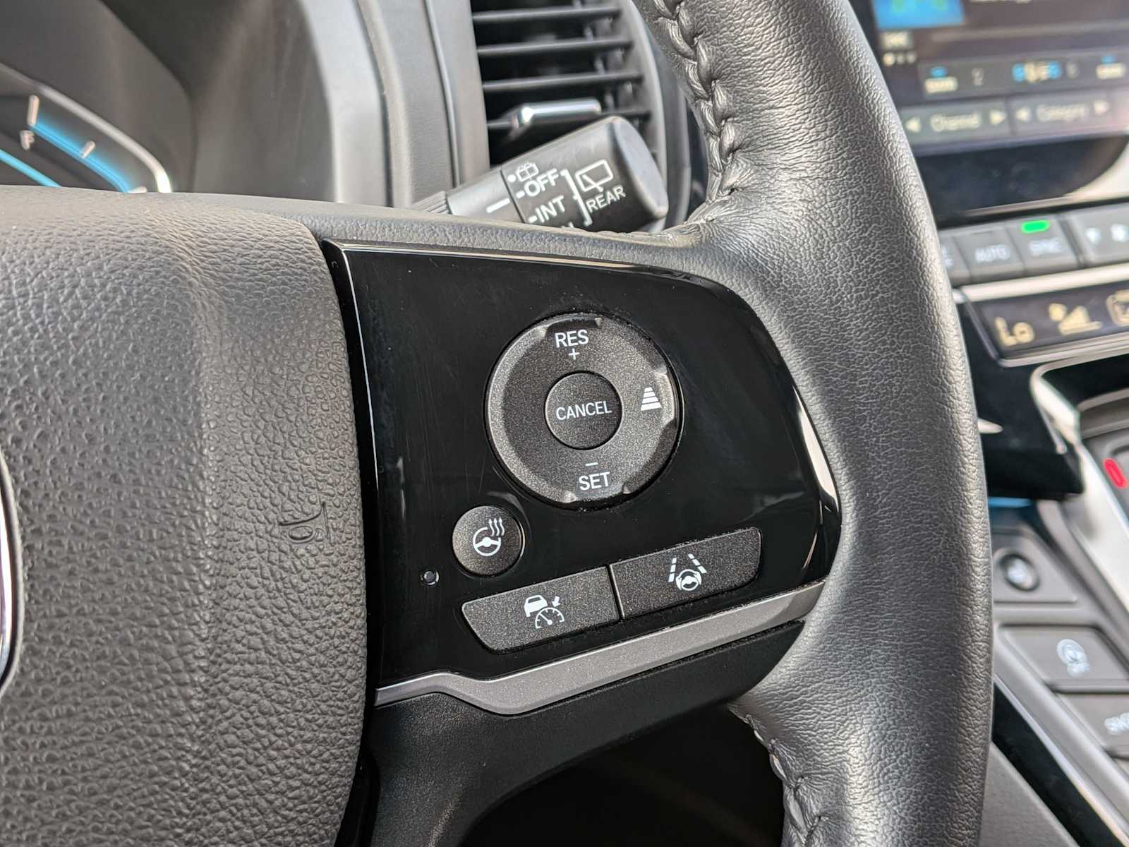 Thumbnail: 2023 Honda Odyssey - 34