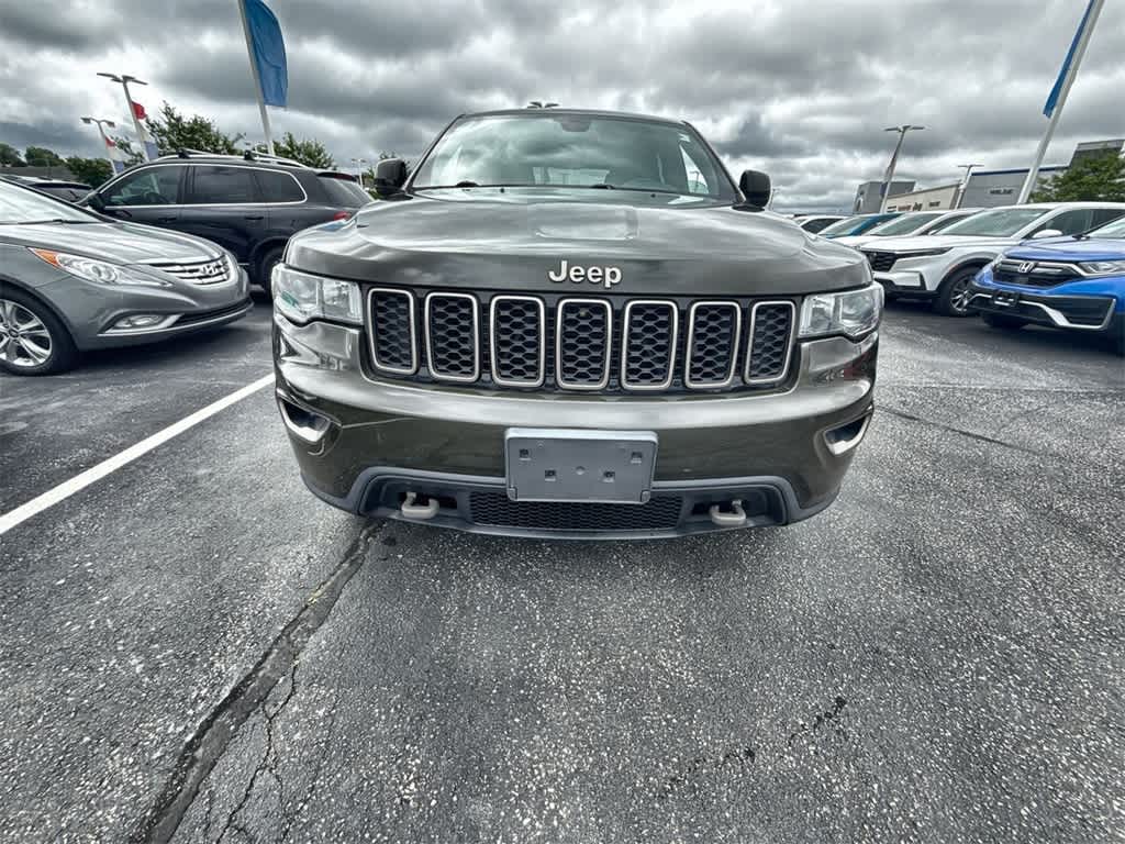 Thumbnail: 2016 Jeep Grand Cherokee - 9