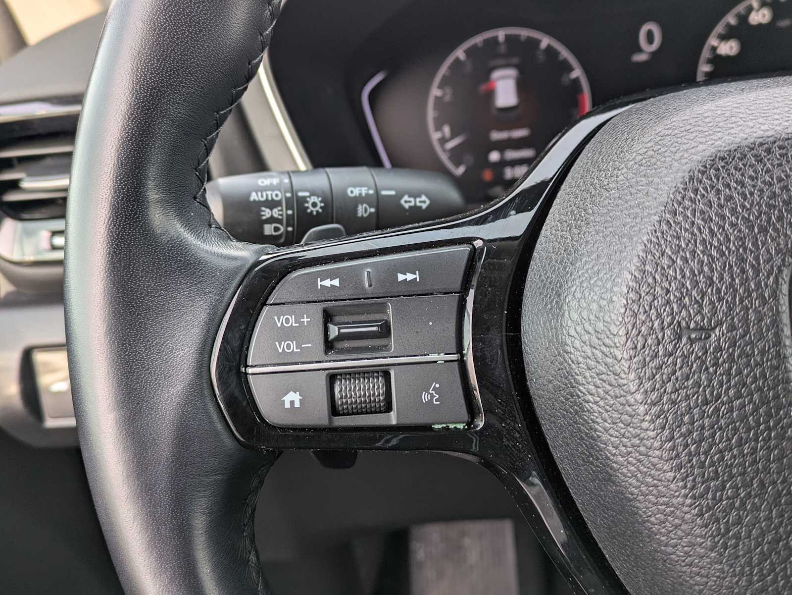 Thumbnail: 2024 Honda Pilot - 21