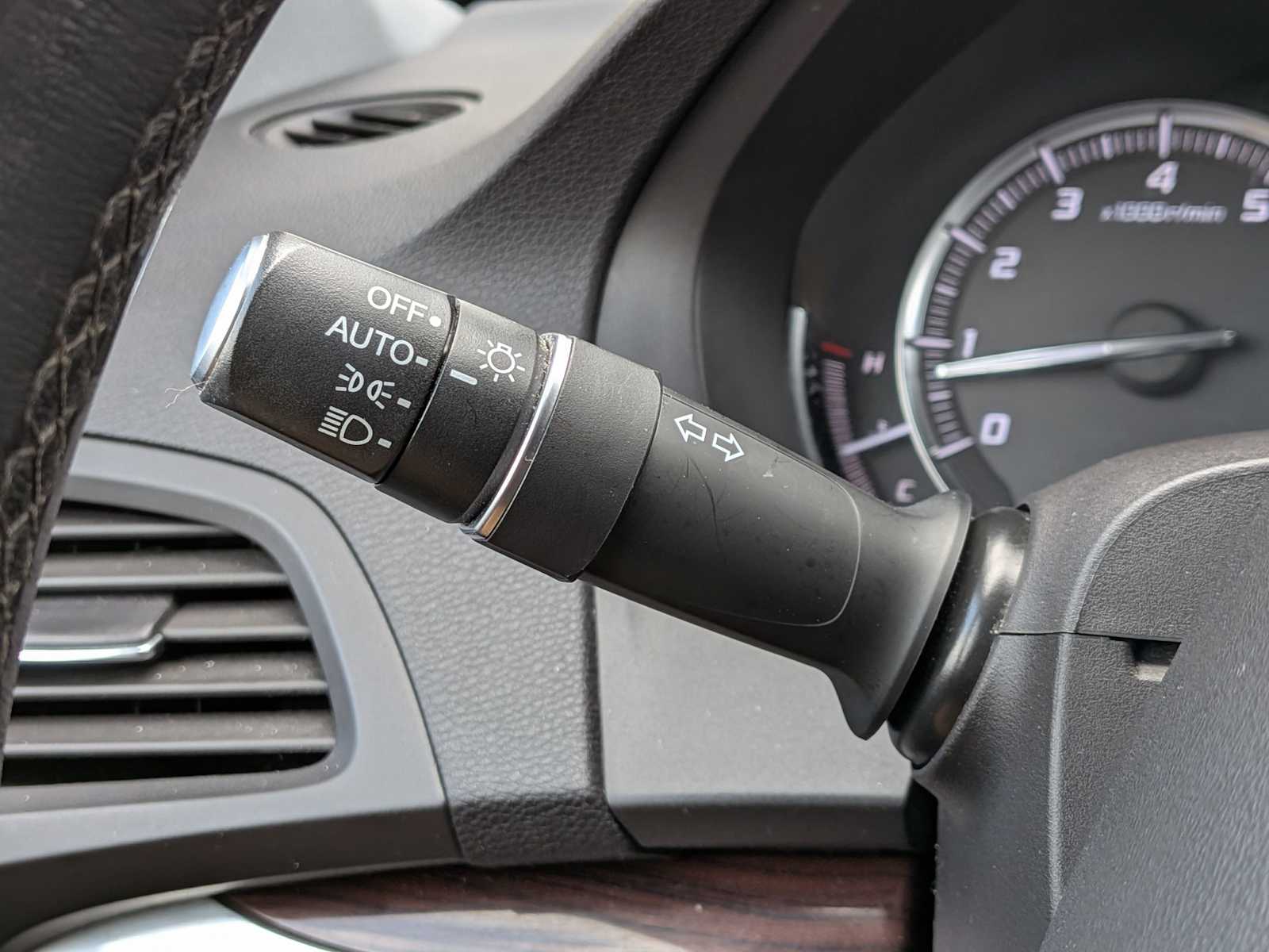 Thumbnail: 2014 Acura MDX - 27