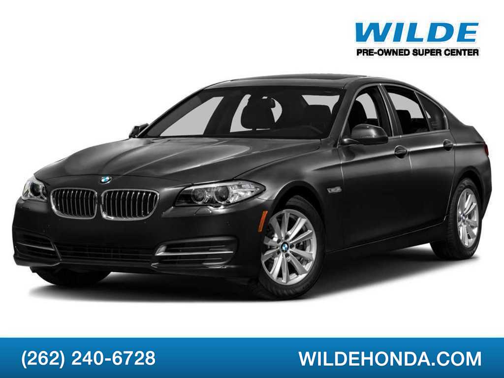 2014 BMW 5 Series 535i xDrive -
                  Waukesha, WI