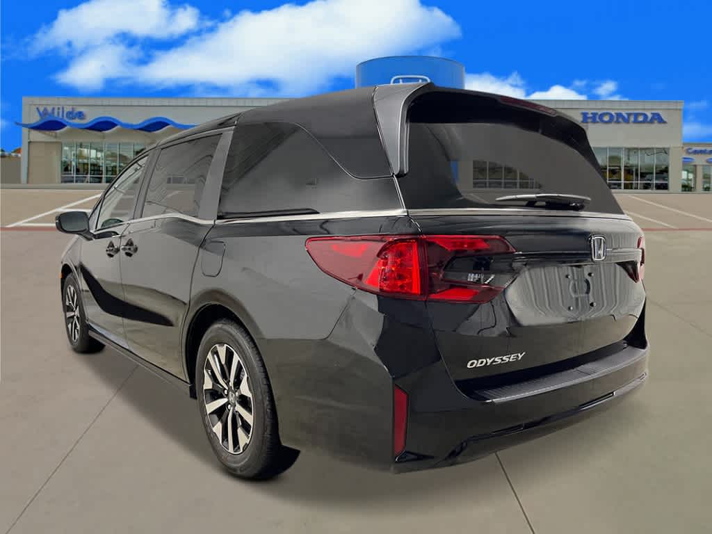 Thumbnail: 2026 Honda Odyssey - 3