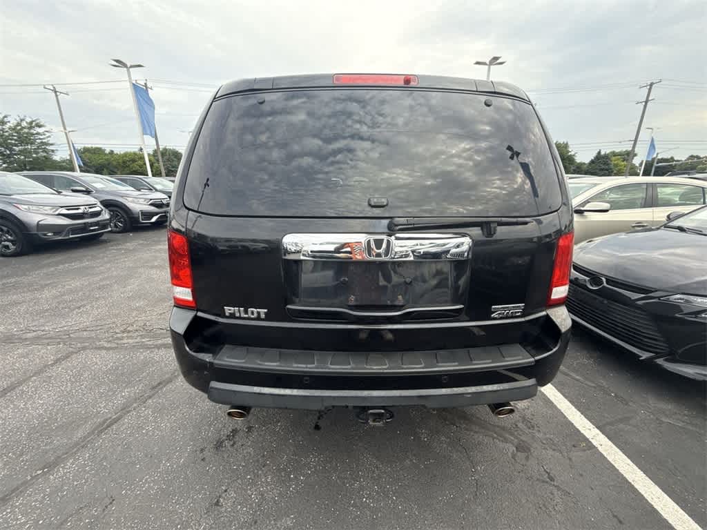 Thumbnail: 2011 Honda Pilot - 11