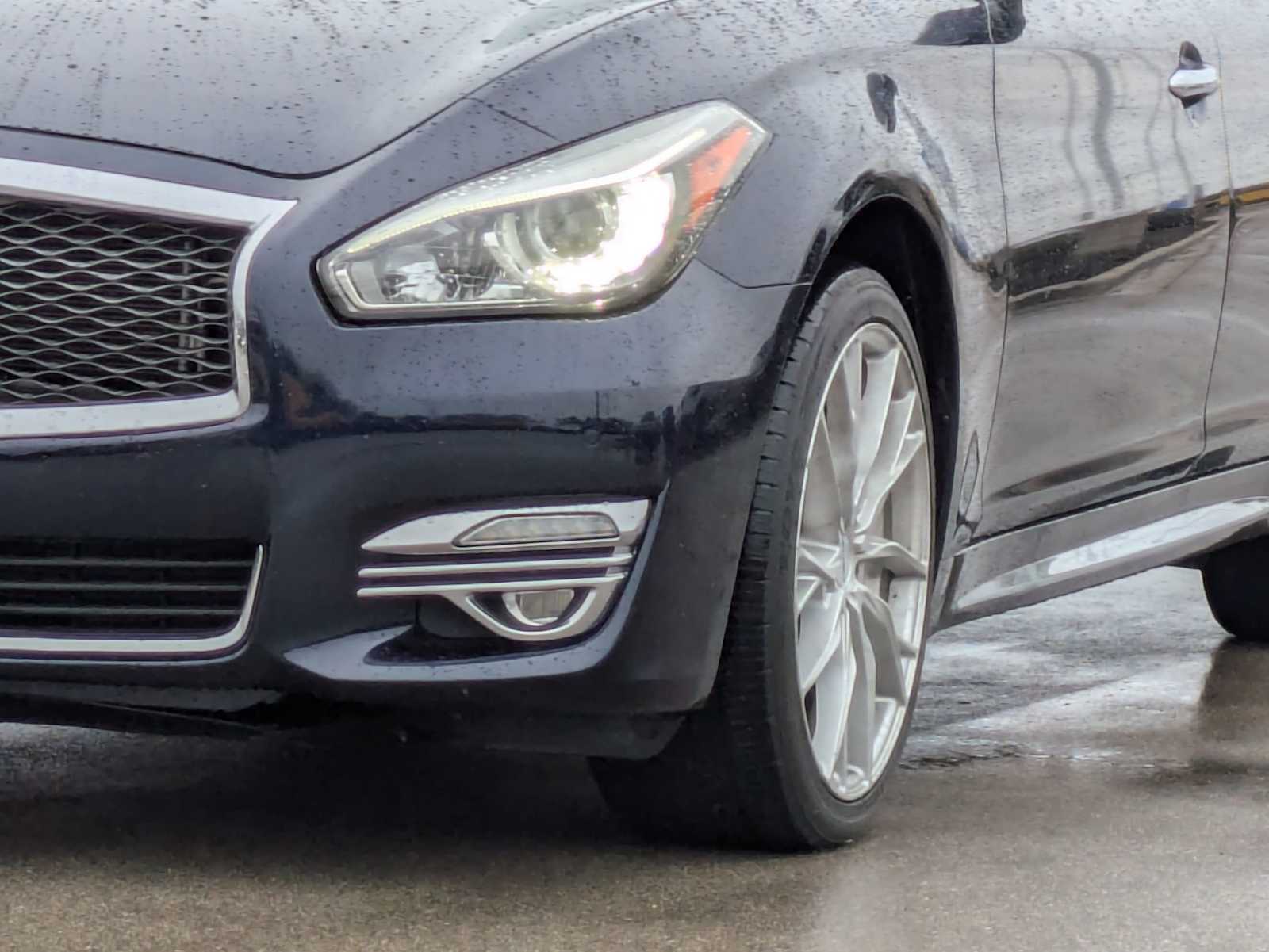 Thumbnail: 2016 INFINITI Q70 - 10