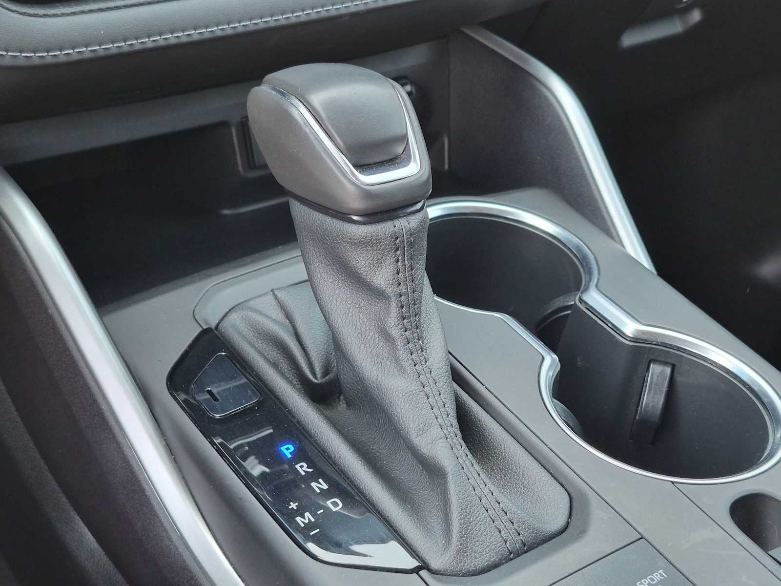 Thumbnail: 2021 Toyota Highlander - 30