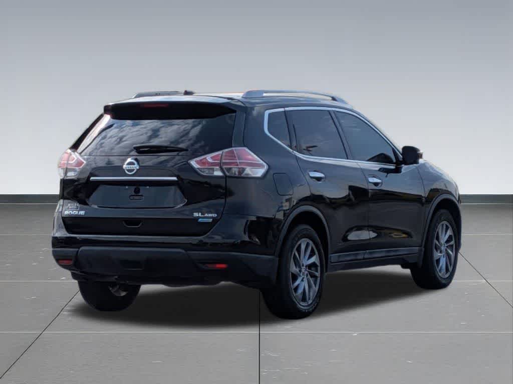 Thumbnail: 2015 Nissan Rogue - 7
