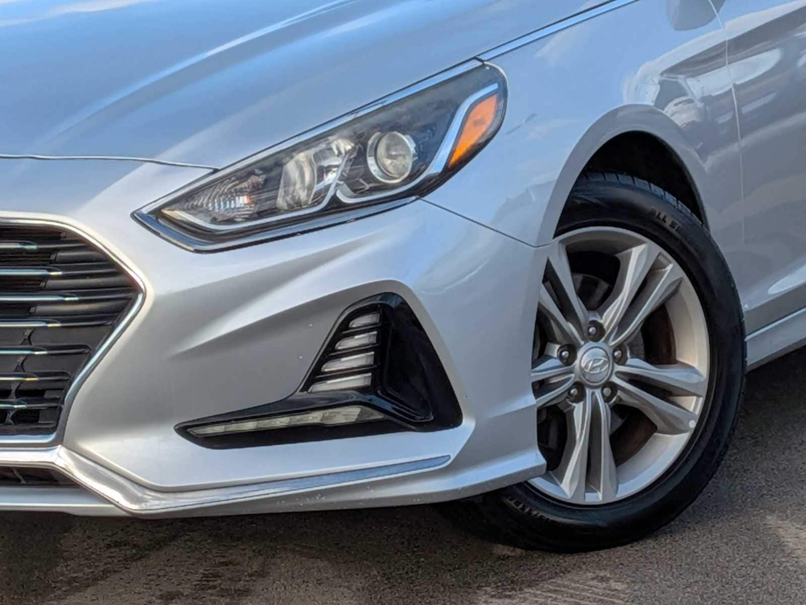 Thumbnail: 2018 Hyundai Sonata - 11