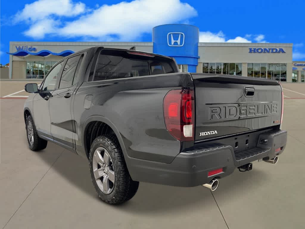 2025 Honda Ridgeline TrailSport photo 3