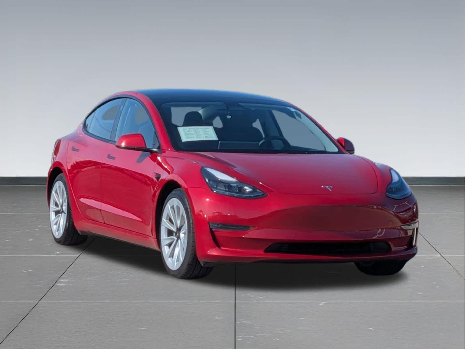 Thumbnail: 2022 Tesla Model 3 - 7