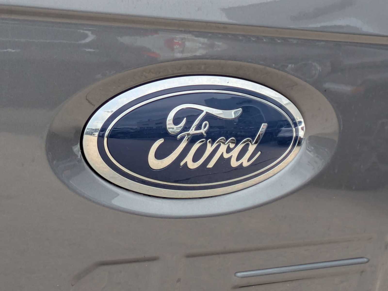 Thumbnail: 2022 Ford F-150 - 11