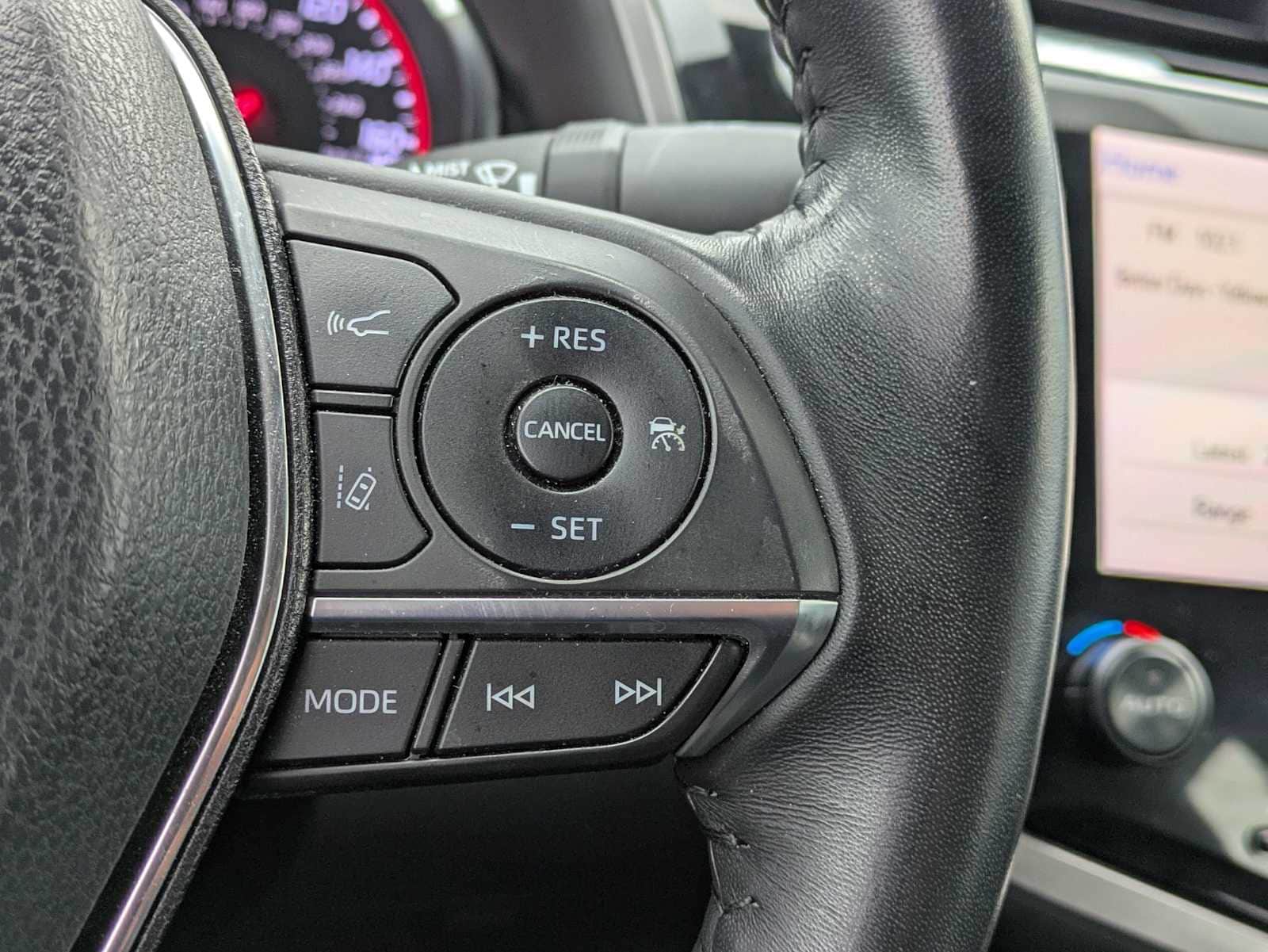 Thumbnail: 2019 Toyota Camry - 25