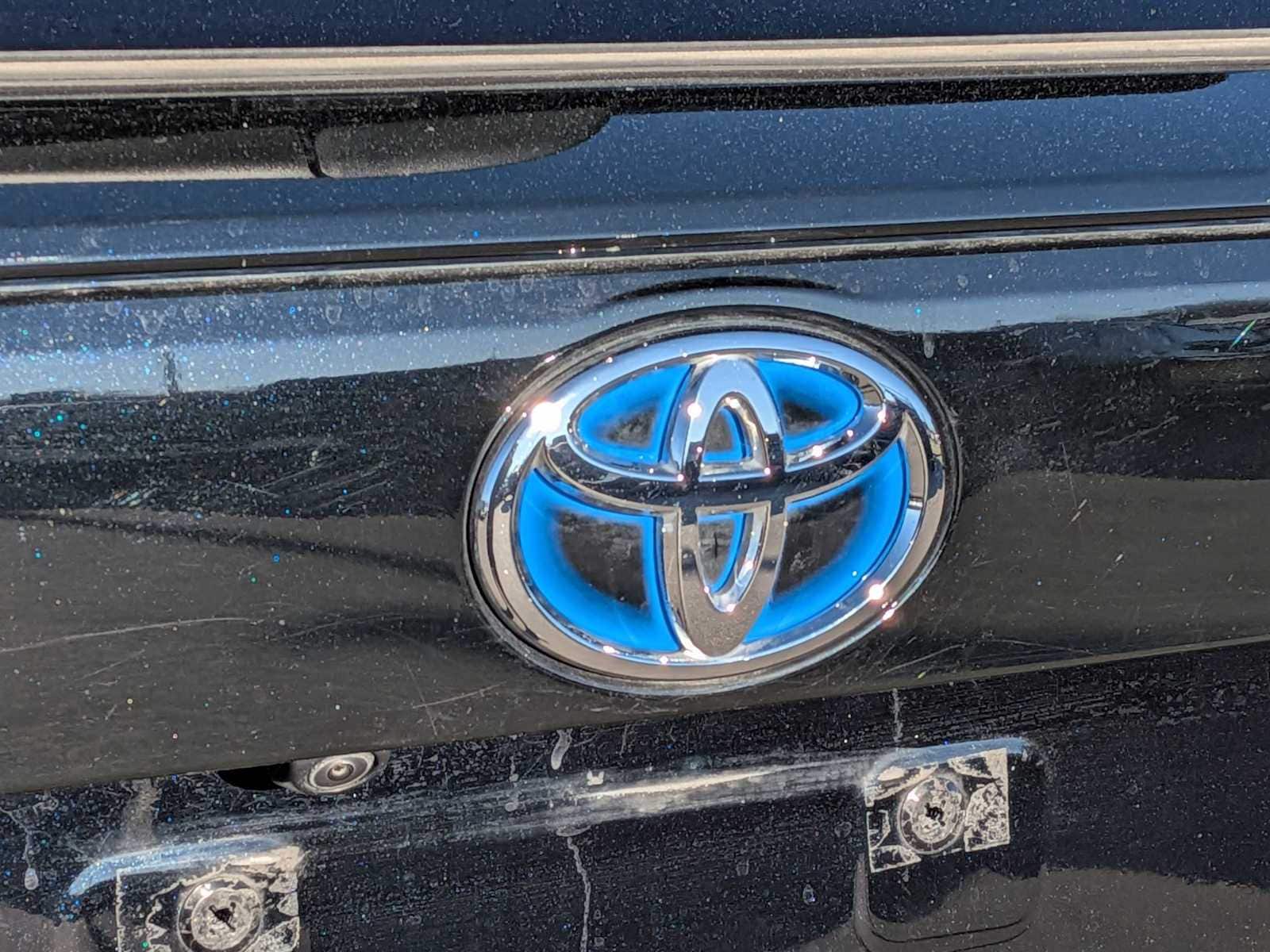 Thumbnail: 2023 Toyota RAV4 - 11