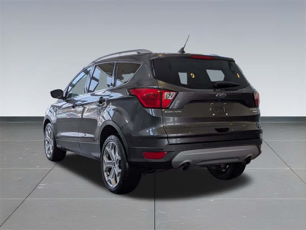 Thumbnail: 2019 Ford Escape - 4