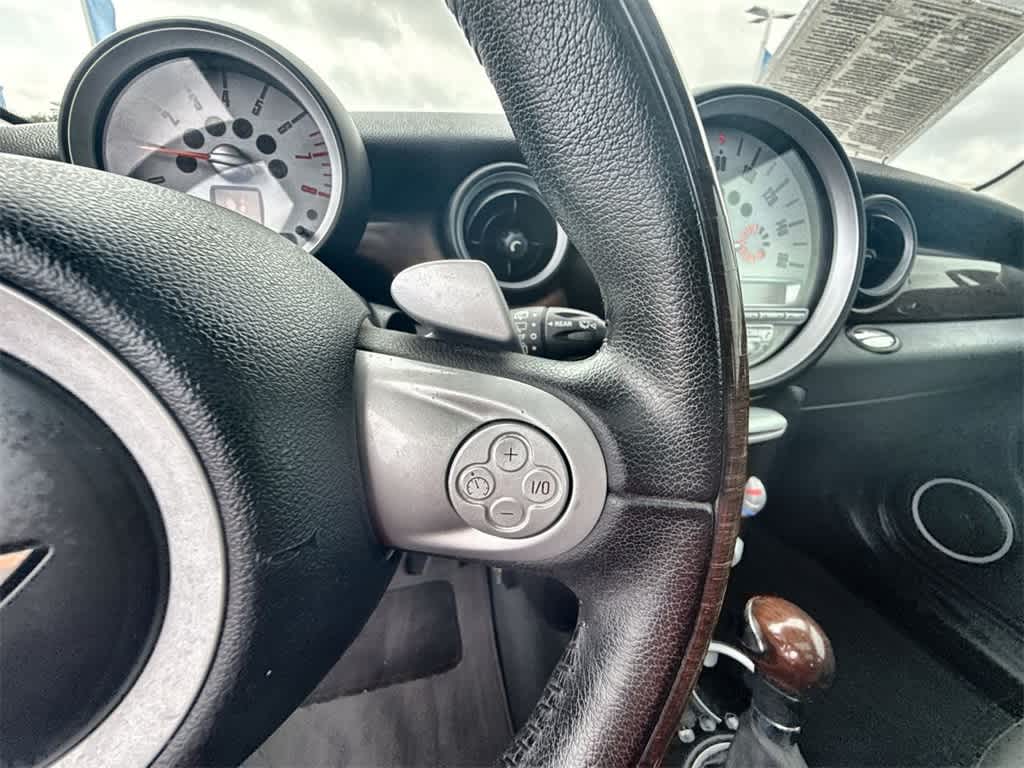 Thumbnail: 2009 MINI Cooper - 24