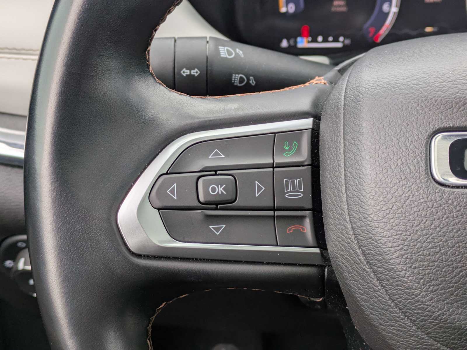 Thumbnail: 2022 Jeep Compass - 23