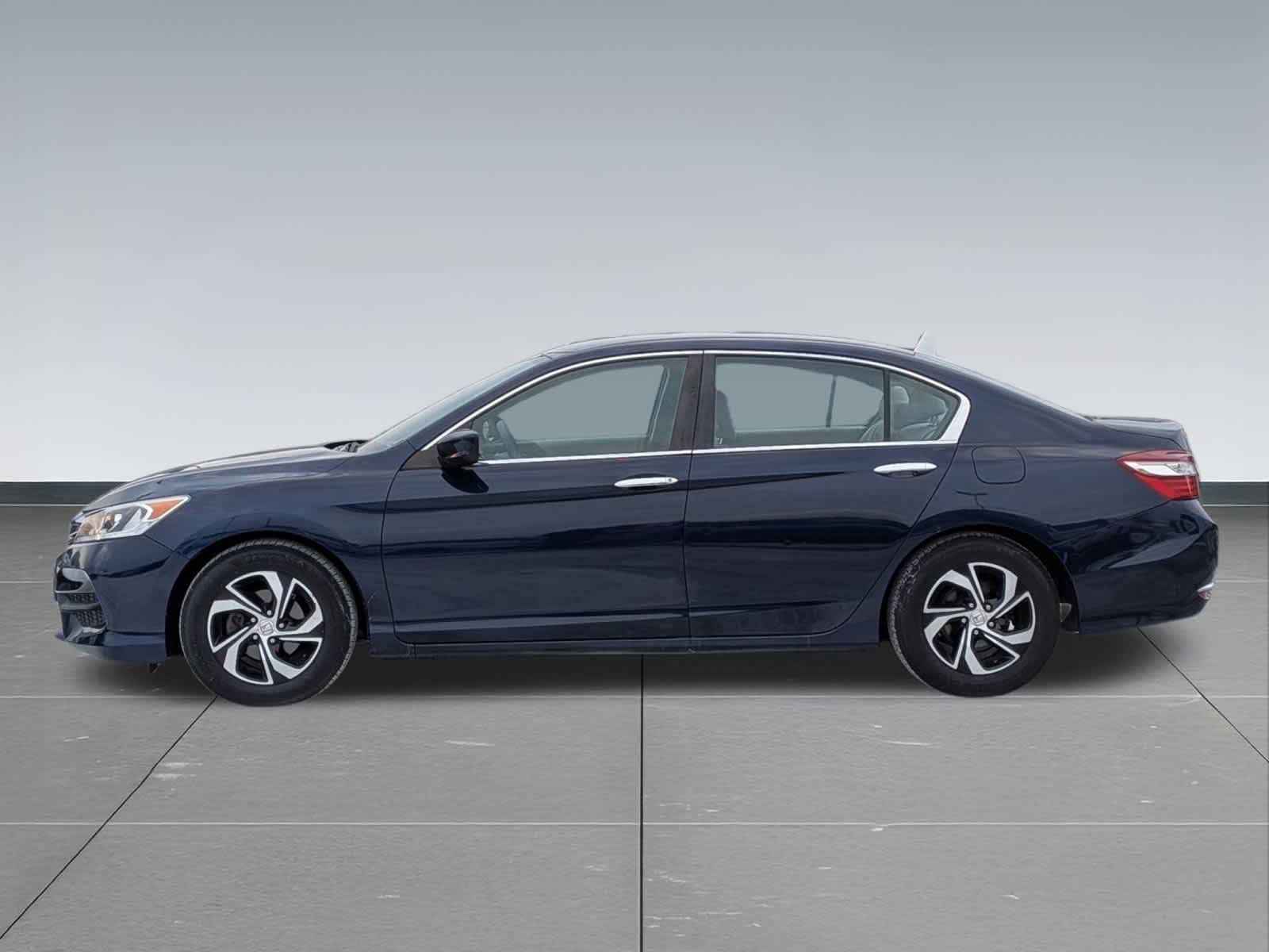 Thumbnail: 2016 Honda Accord - 3