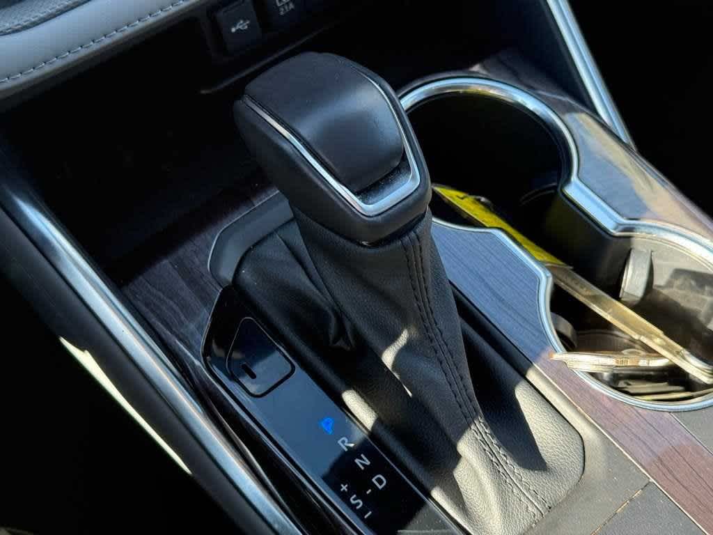 Thumbnail: 2021 Toyota Highlander - 22