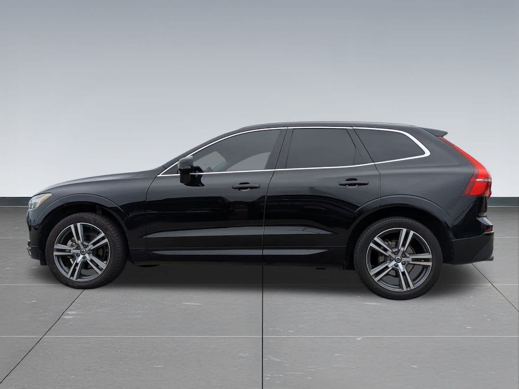 Used 2020 Volvo XC60 T5 Momentum SUV