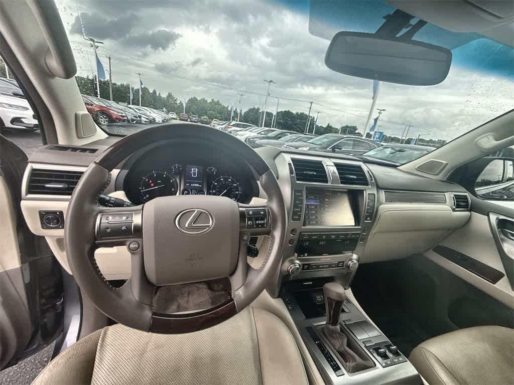 Thumbnail: 2016 Lexus GX - 14