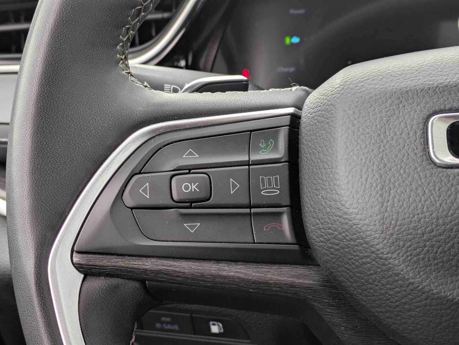 Thumbnail: 2024 Jeep Grand Cherokee - 24