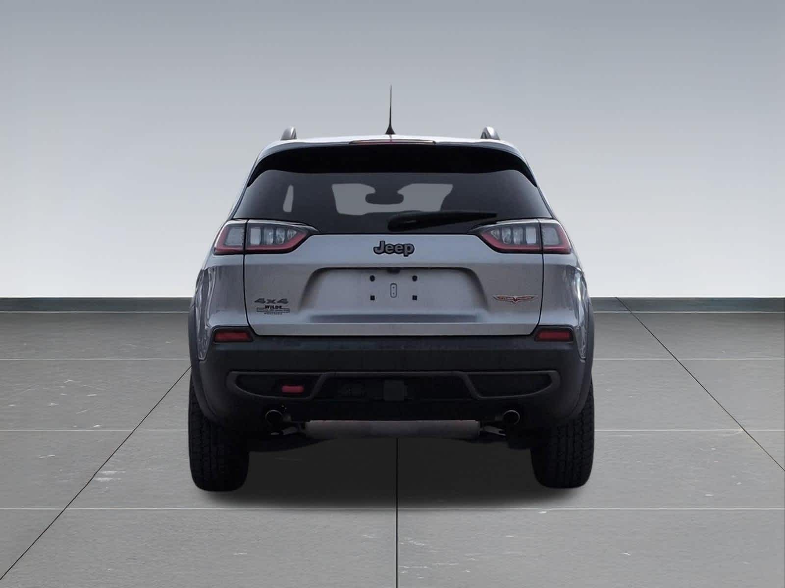 Thumbnail: 2021 Jeep Cherokee - 5