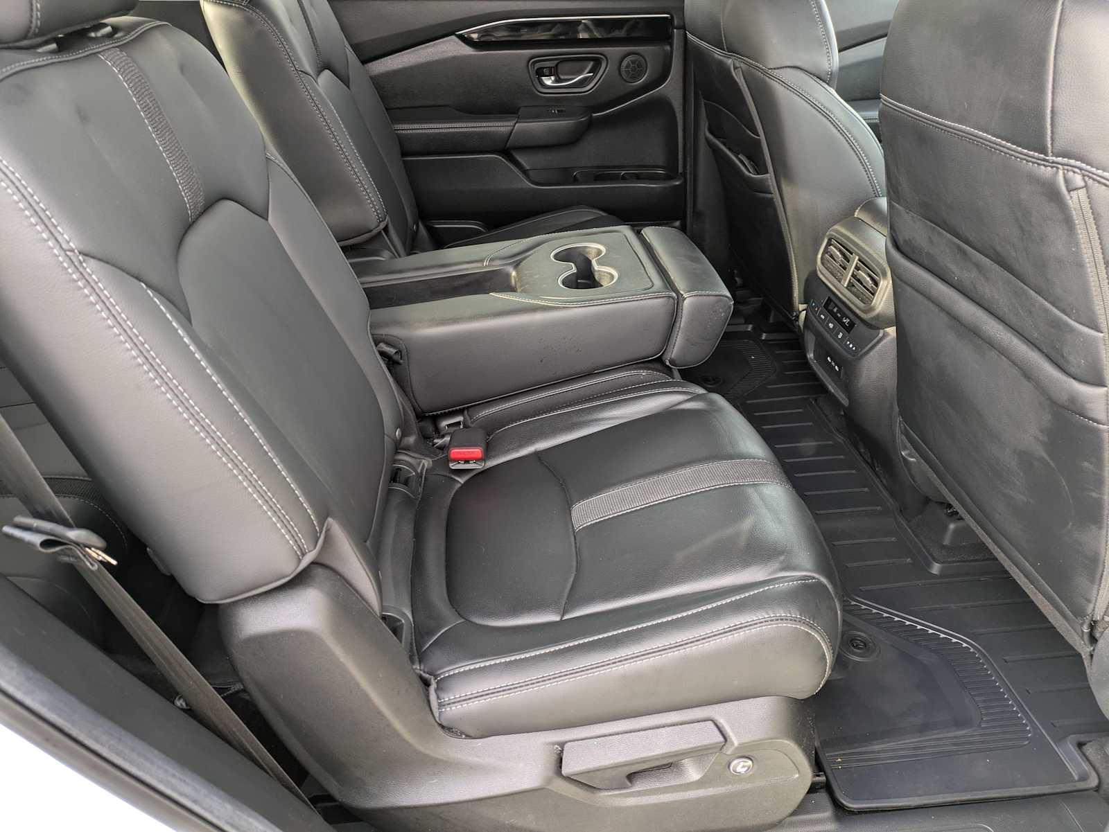 Thumbnail: 2024 Honda Pilot - 18