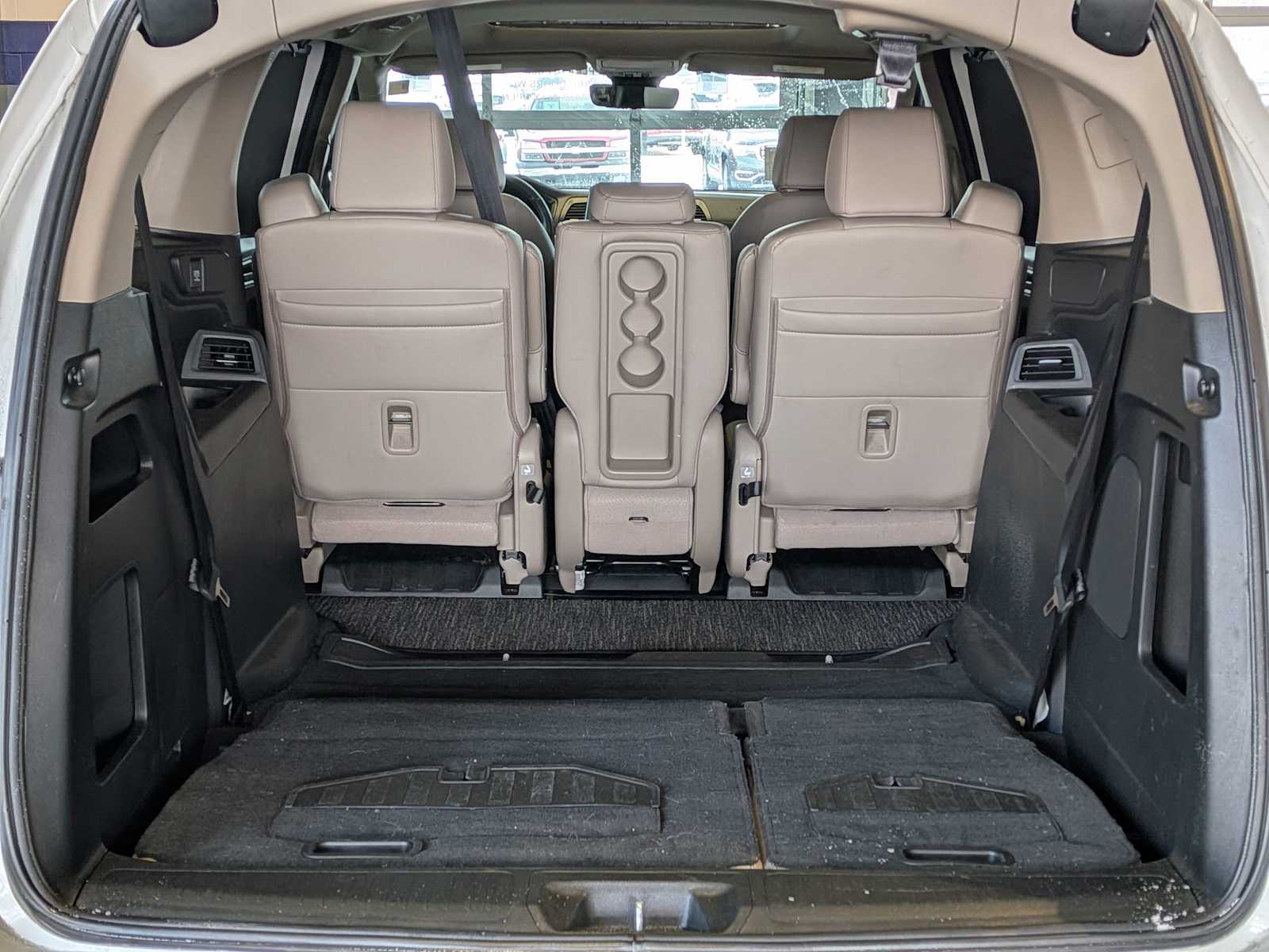 Thumbnail: 2023 Honda Odyssey - 32