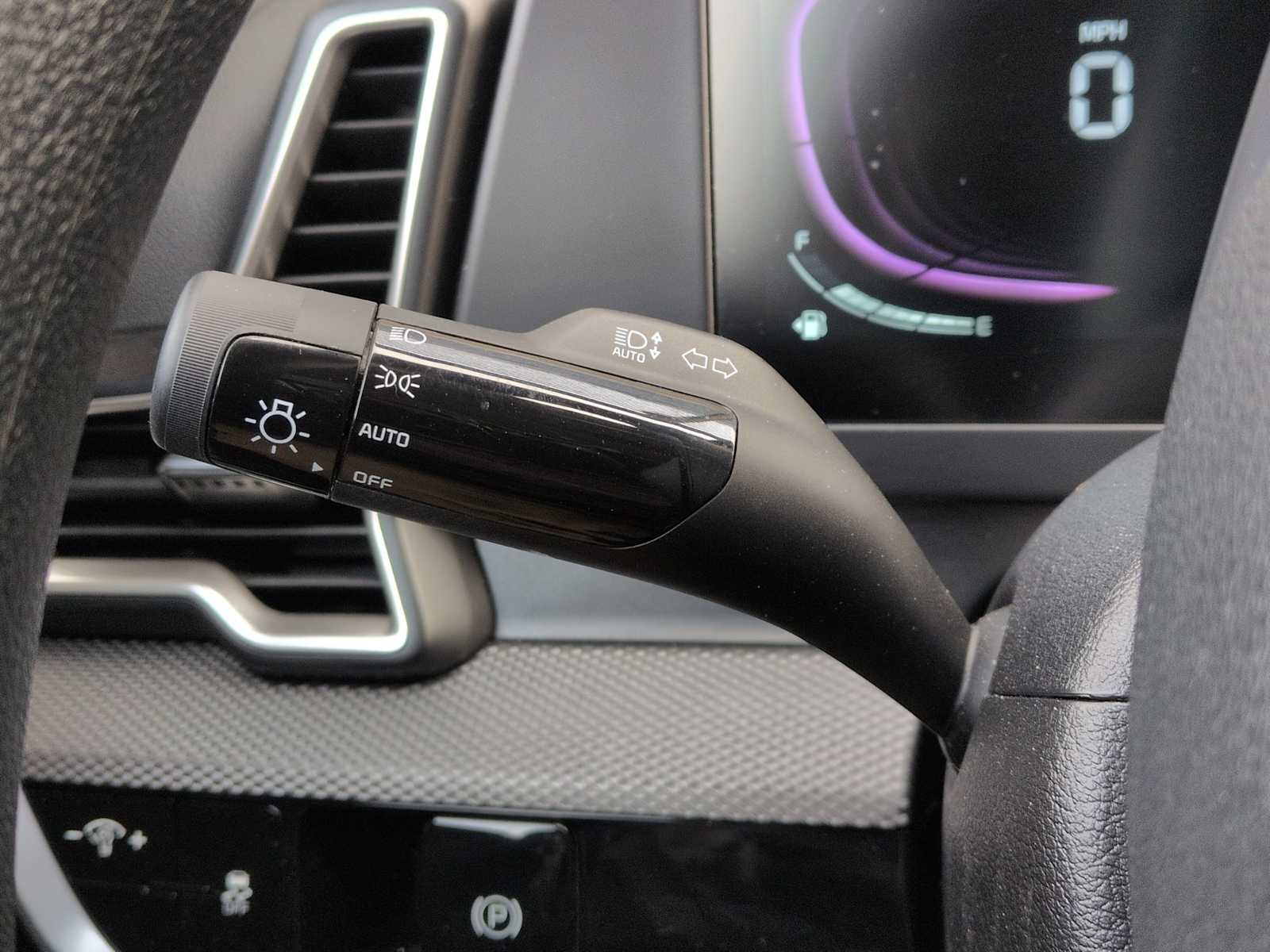 Thumbnail: 2025 Kia Sportage - 25