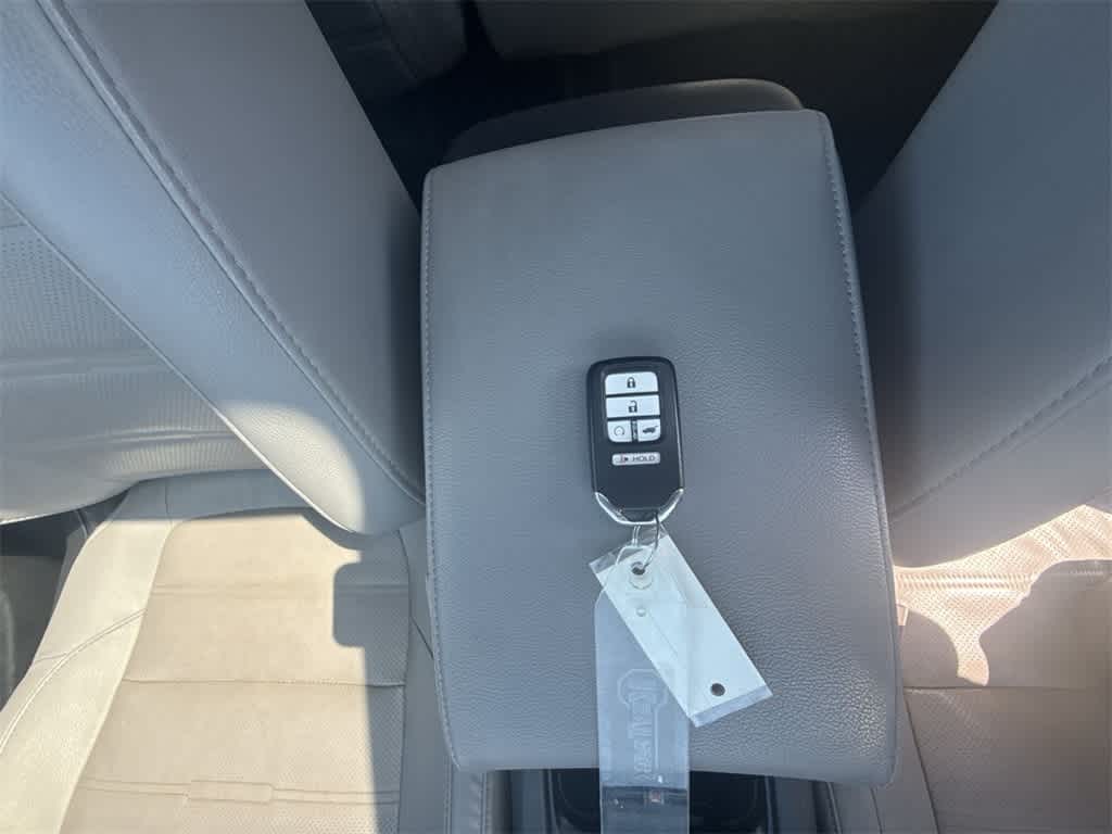 Thumbnail: 2019 Honda CR-V - 34